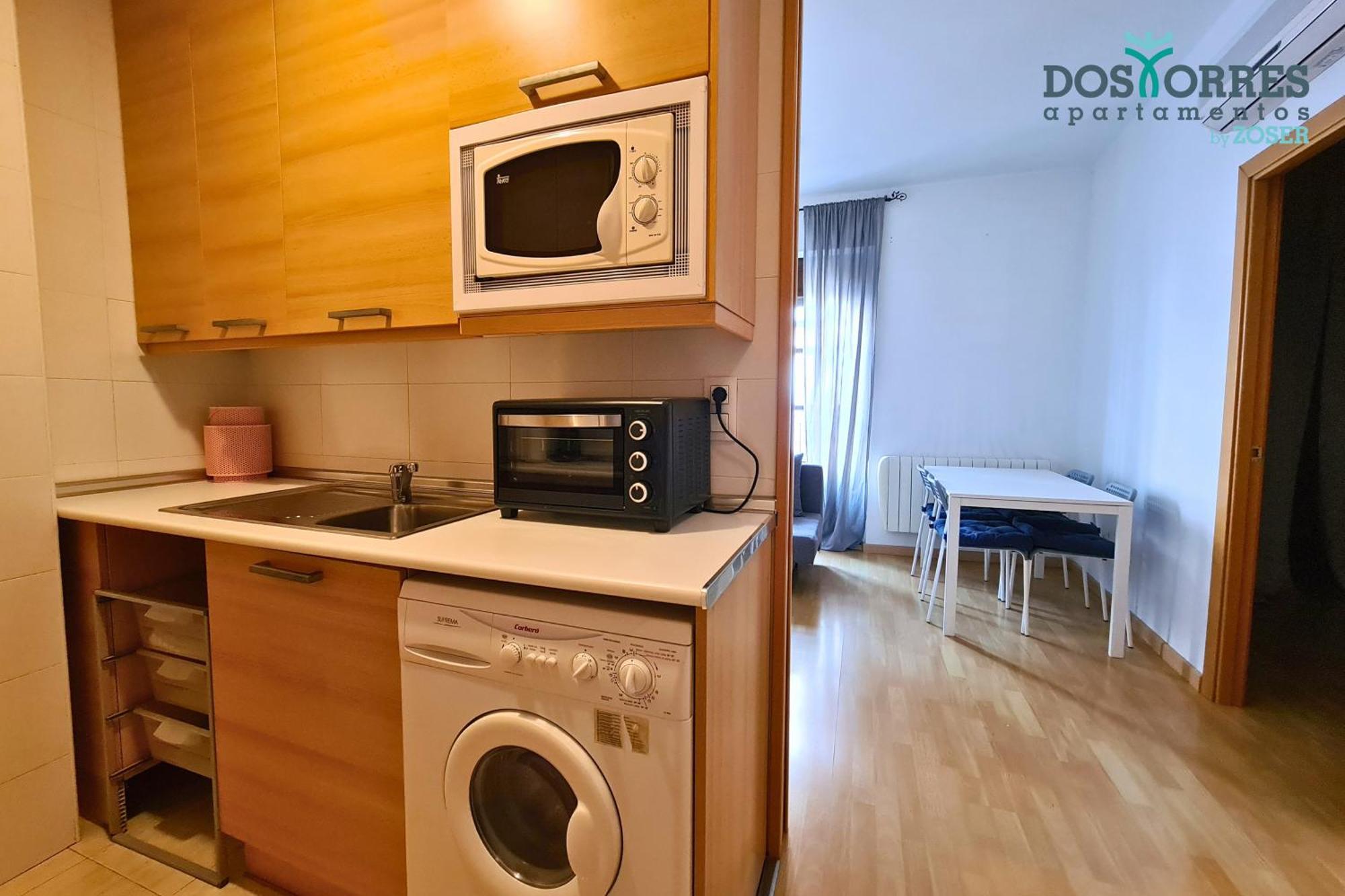 Dos Torres Pilar Suites- Balcones Con Vistas A La Ciudad サラゴサ エクステリア 写真